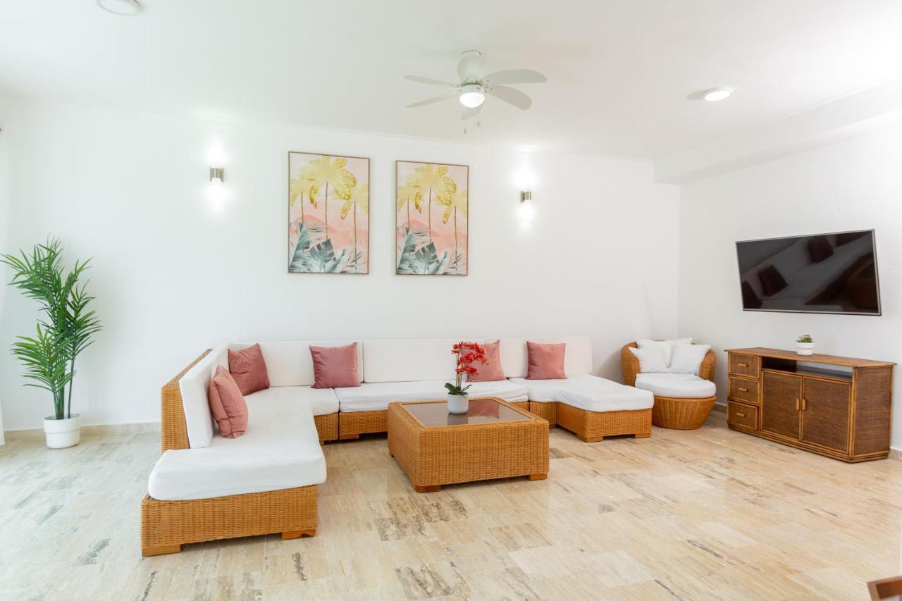 Suites At Grand Laguna Beach By Calisto Stays Sosúa Esterno foto