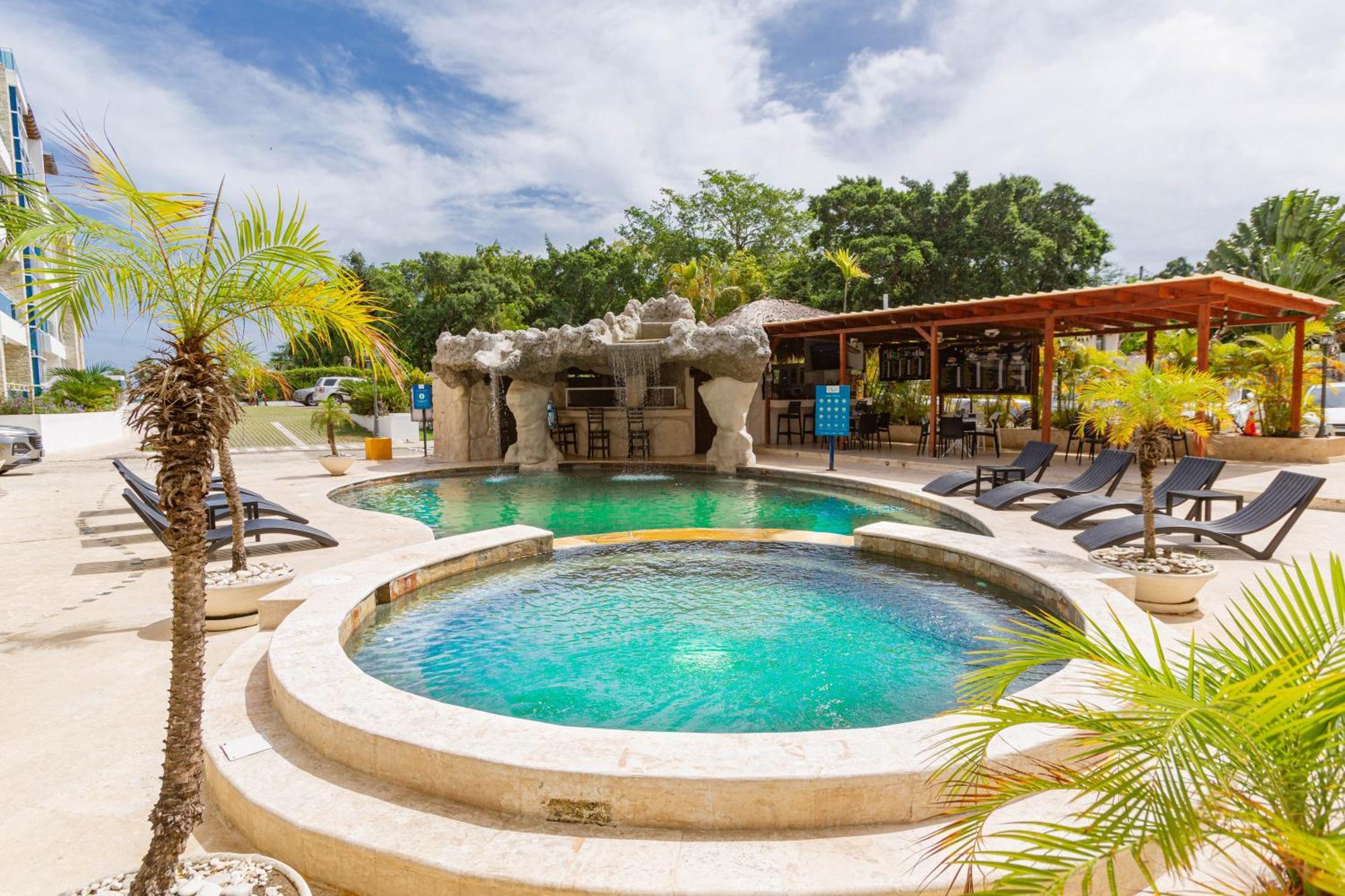 Suites At Grand Laguna Beach By Calisto Stays Sosúa Esterno foto
